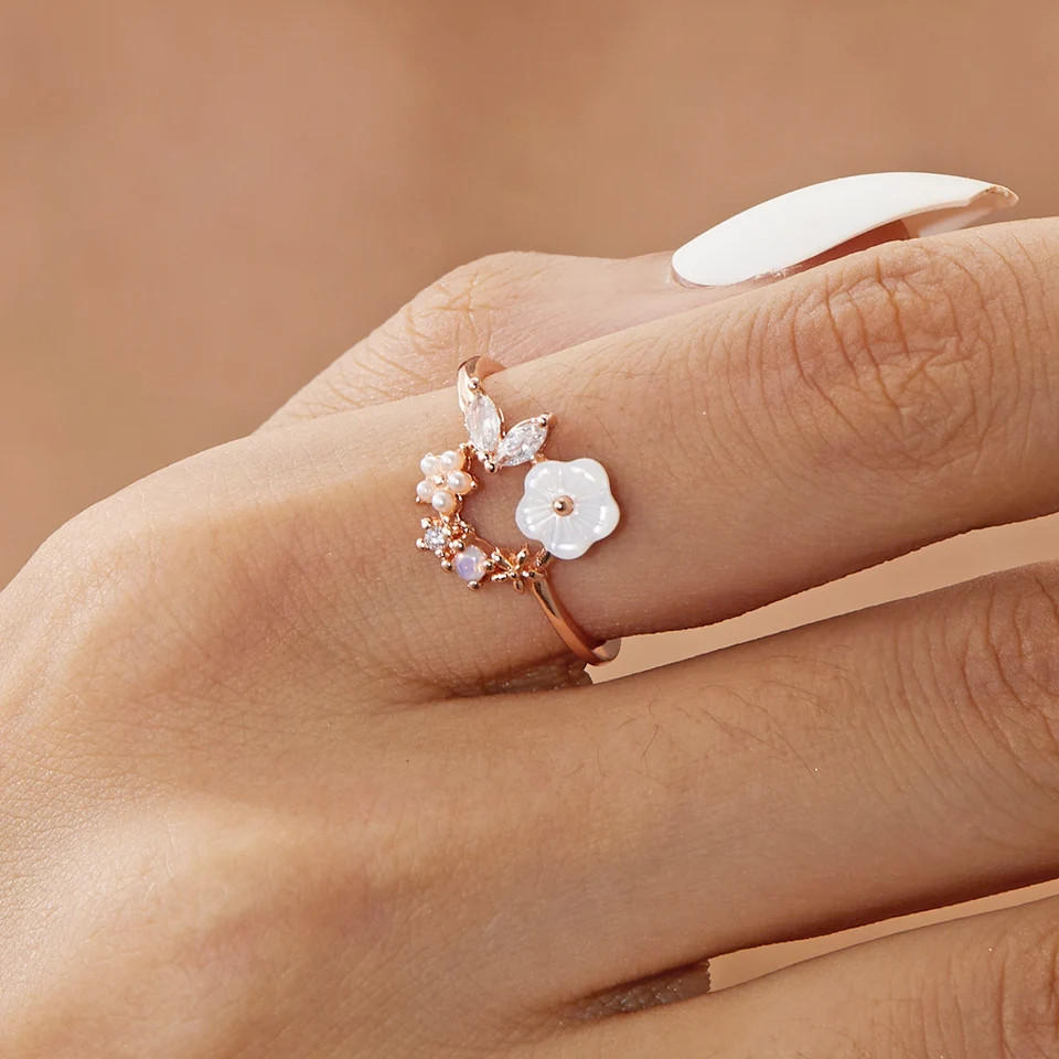 Zircon Heart Ring Tension Setting Rose Gold Plated Cocktail Women Jewelry