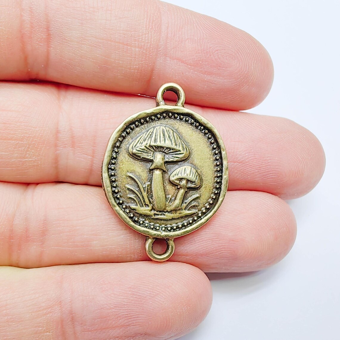 Mushroom Charms, Botanical Connector, Antique Bronze Plated 34x24mm G37804