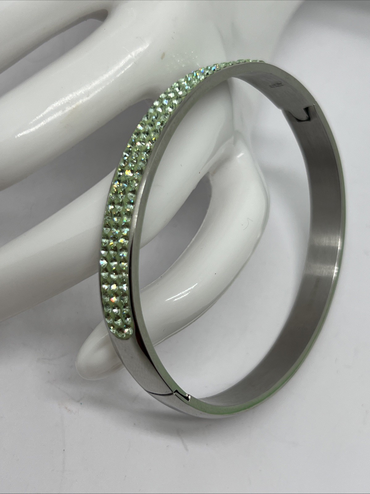 Signed JCM Stainless Steele Green Pave Rhinestone Hinge Bangle 7.5” Bracelet