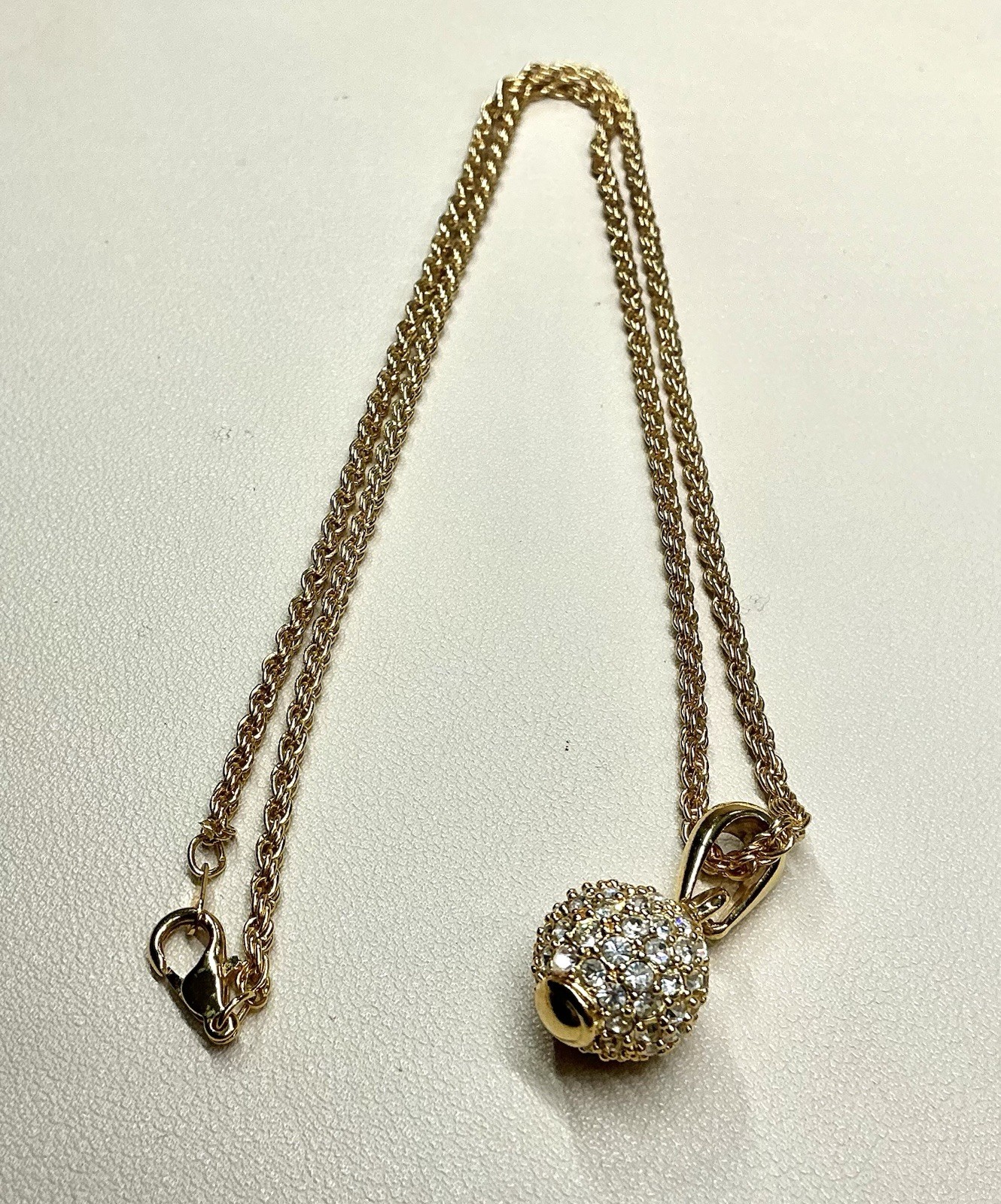 Crystal Encrusted Ball Pendant Orb Sphere Gold Tone Long Necklace Rope Chain 24”