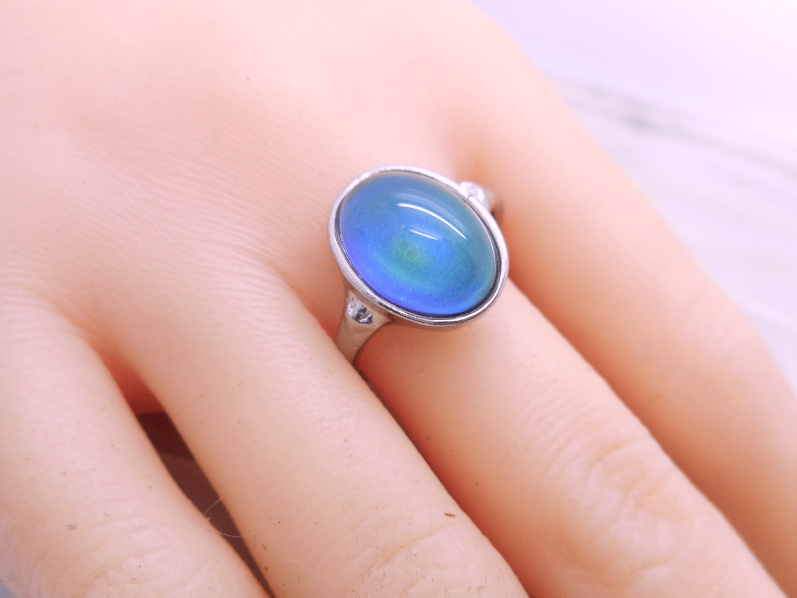 New Oval Mood Ring Silver Plated Size 10 Women’s Teen Favored