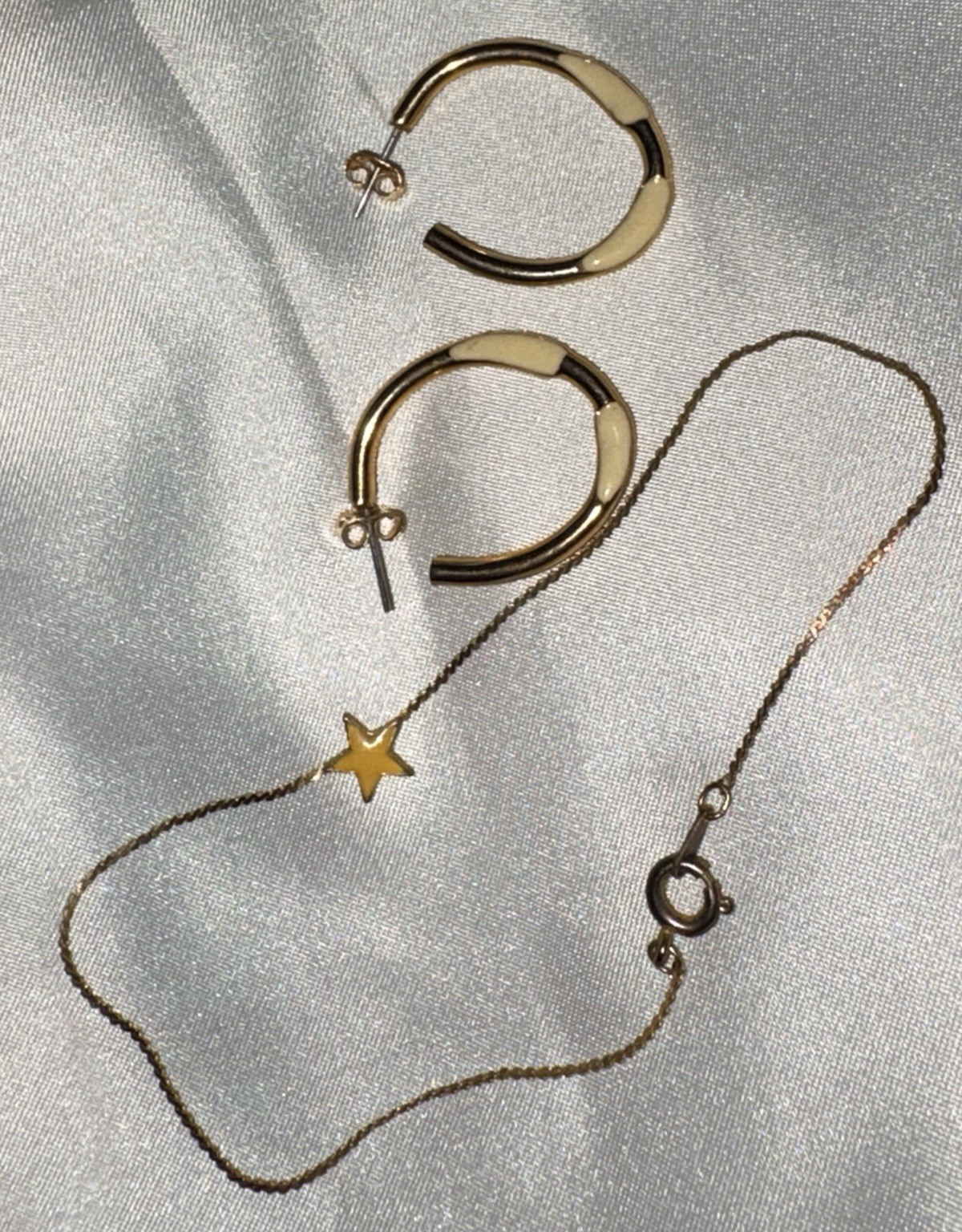 Celestial welded yellow star gld pltd vintage bracelet & earrings