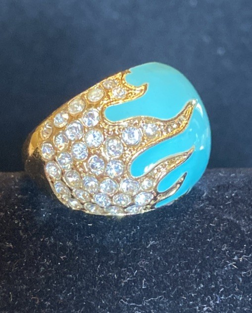 NEW Gorgeous Turquoise Enamel Dome Band Ring Gold Tone w/ clear stones size 7.75