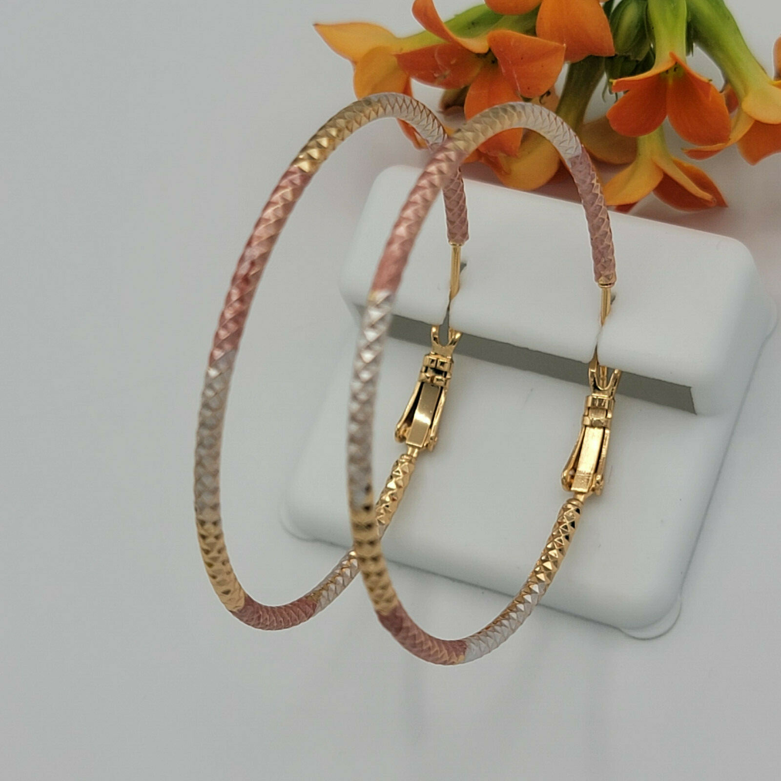 Women’s 3 Color Gold Plated 2 mm hoops Earrings. 2 in. Coquetas Oro laminado