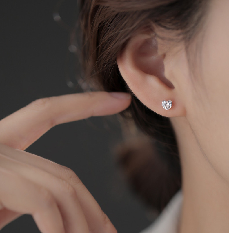 3/4/5mm Sterling silver stud earrings Heart Clear CZ prong setting Gift H5