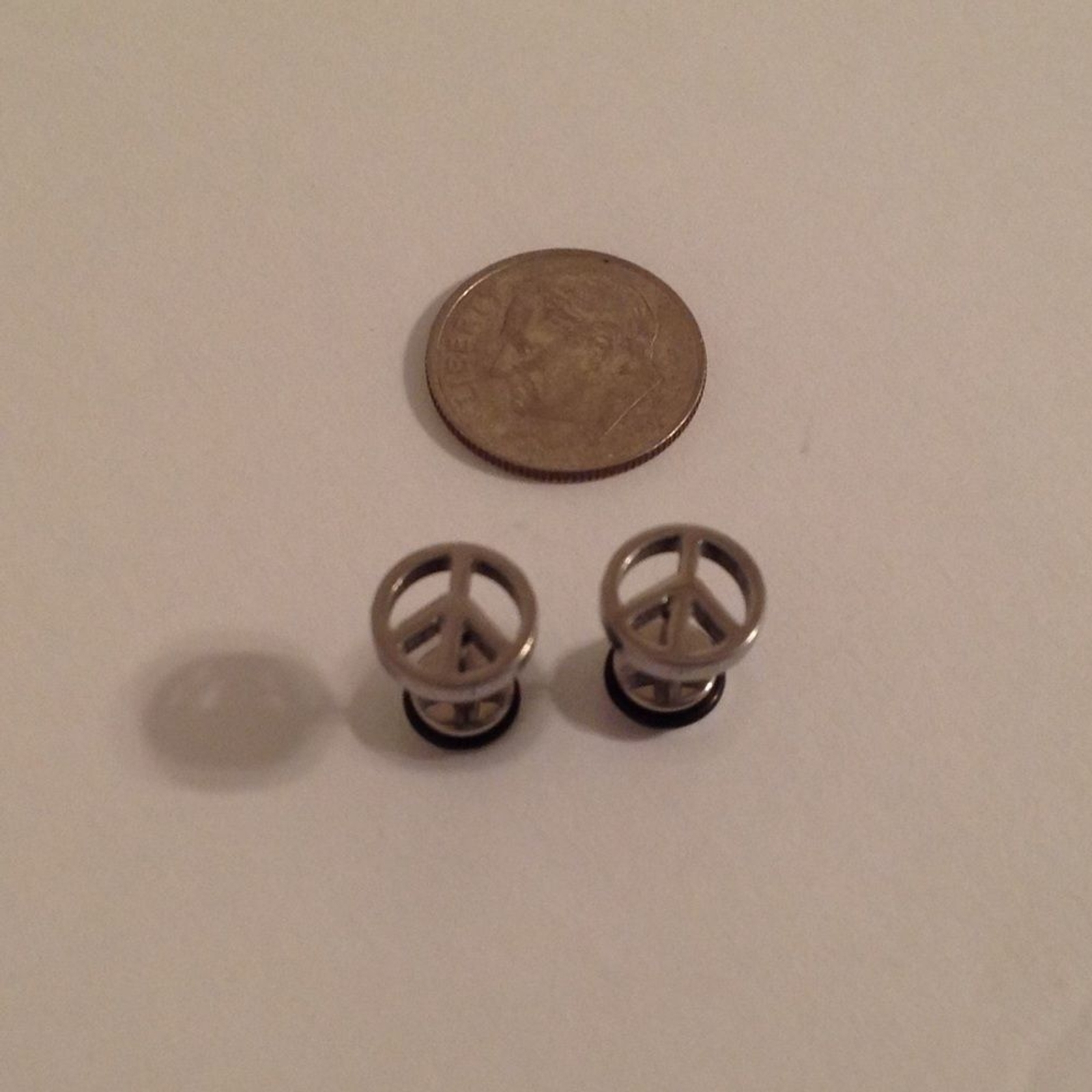 Small Silver Tone Peace Sign Pierced Screw Back Earrings