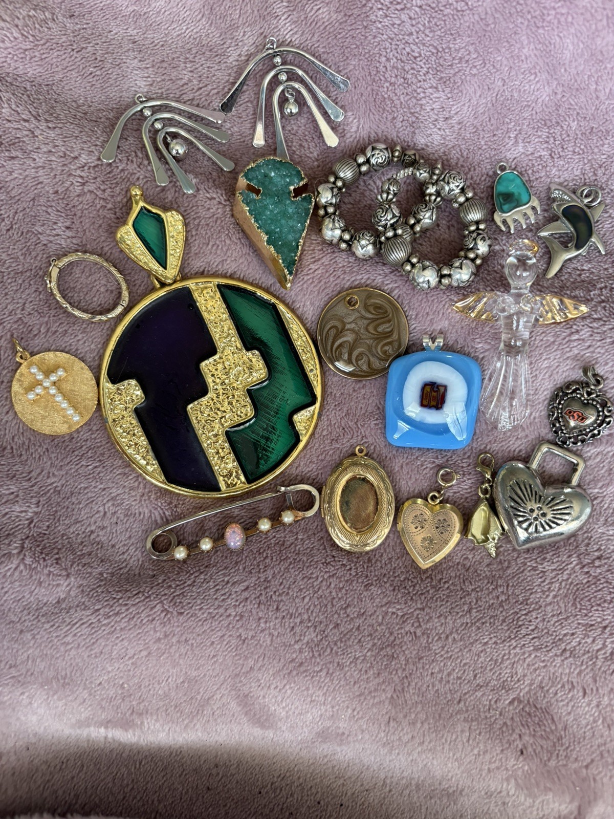 Mix Lot of 19 Pendants
