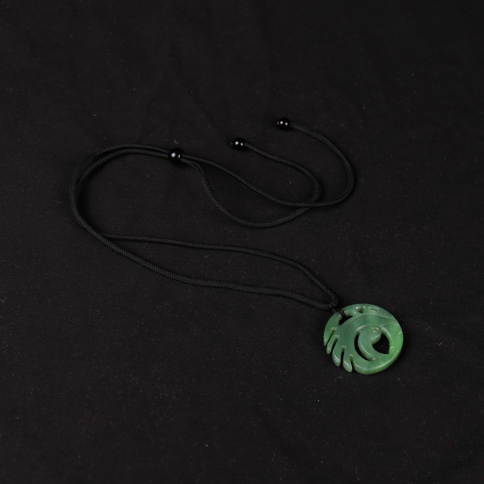 Handmade Tomb Raider Necklace Lara Croft Cosplay Jade Pendant