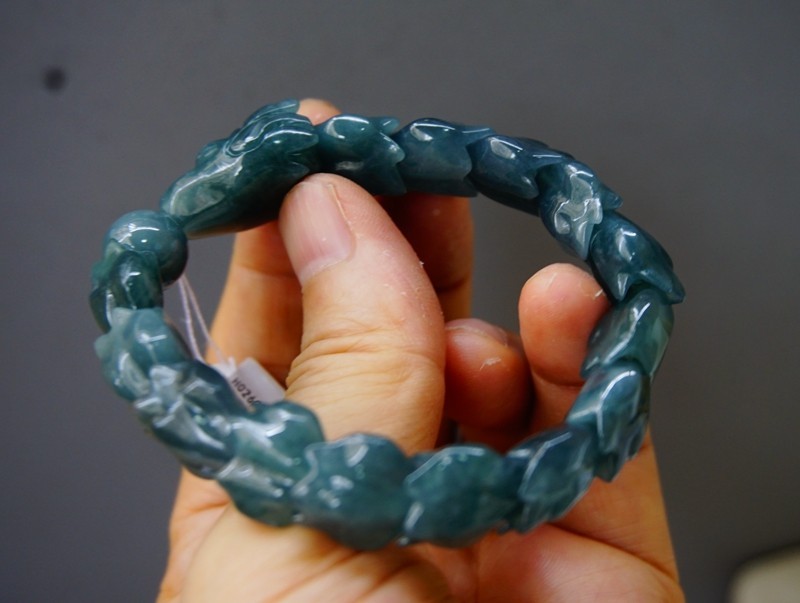 Certified Natural Grade A Jade Jadeite Dragon Bone Beaded Bracelet 7.5” 2203