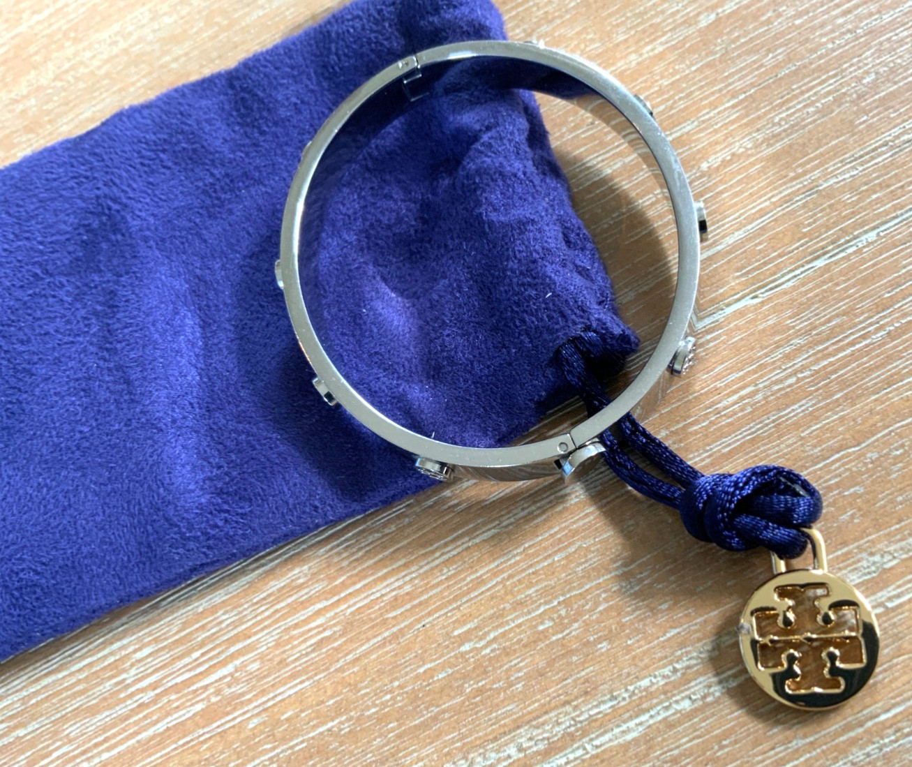 Tory Burch Logo Bangle Bracelet dust bag gold charm Small size hinged open new