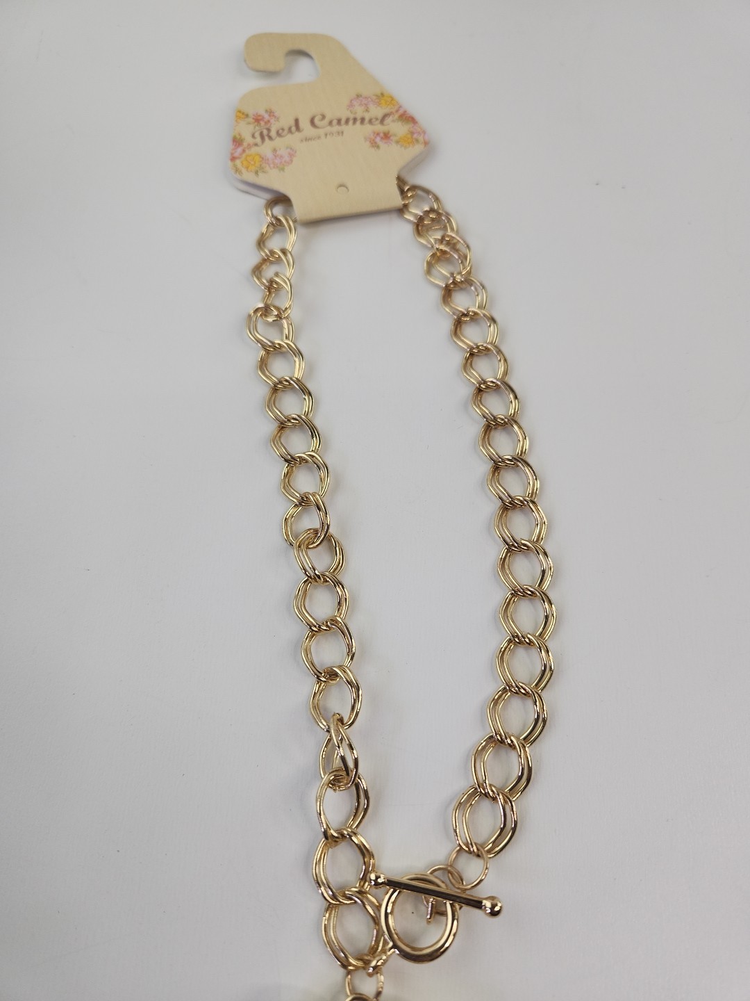 Red Camel Gold tone Link Necklace with Large Rhinestone Puffy Heart Pendant 17″.