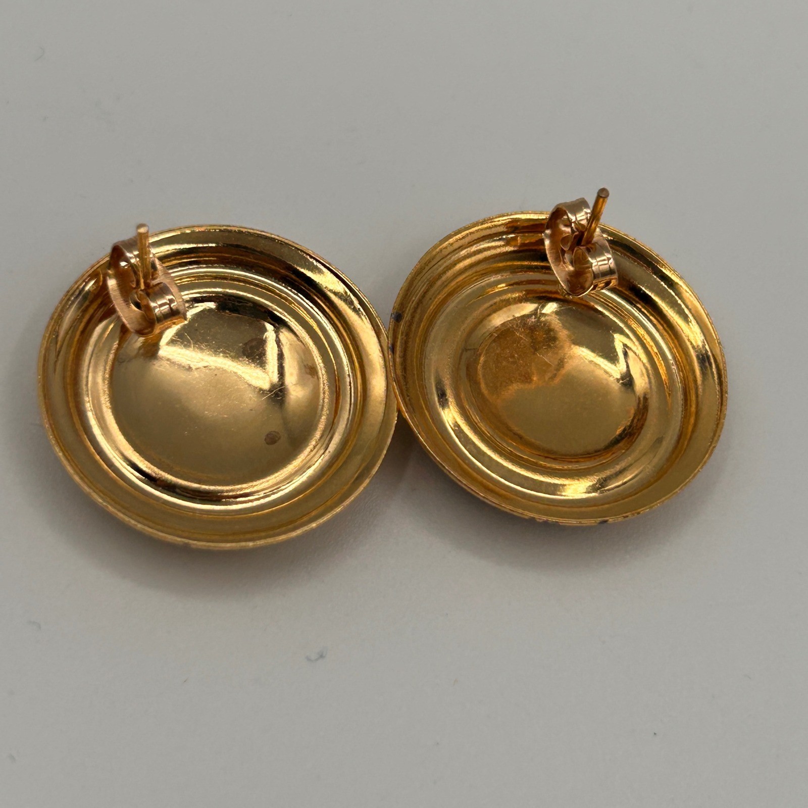 Vintage Gold Tone Burgundy Red Enamel Round Button Stud Earrings 1 Inch