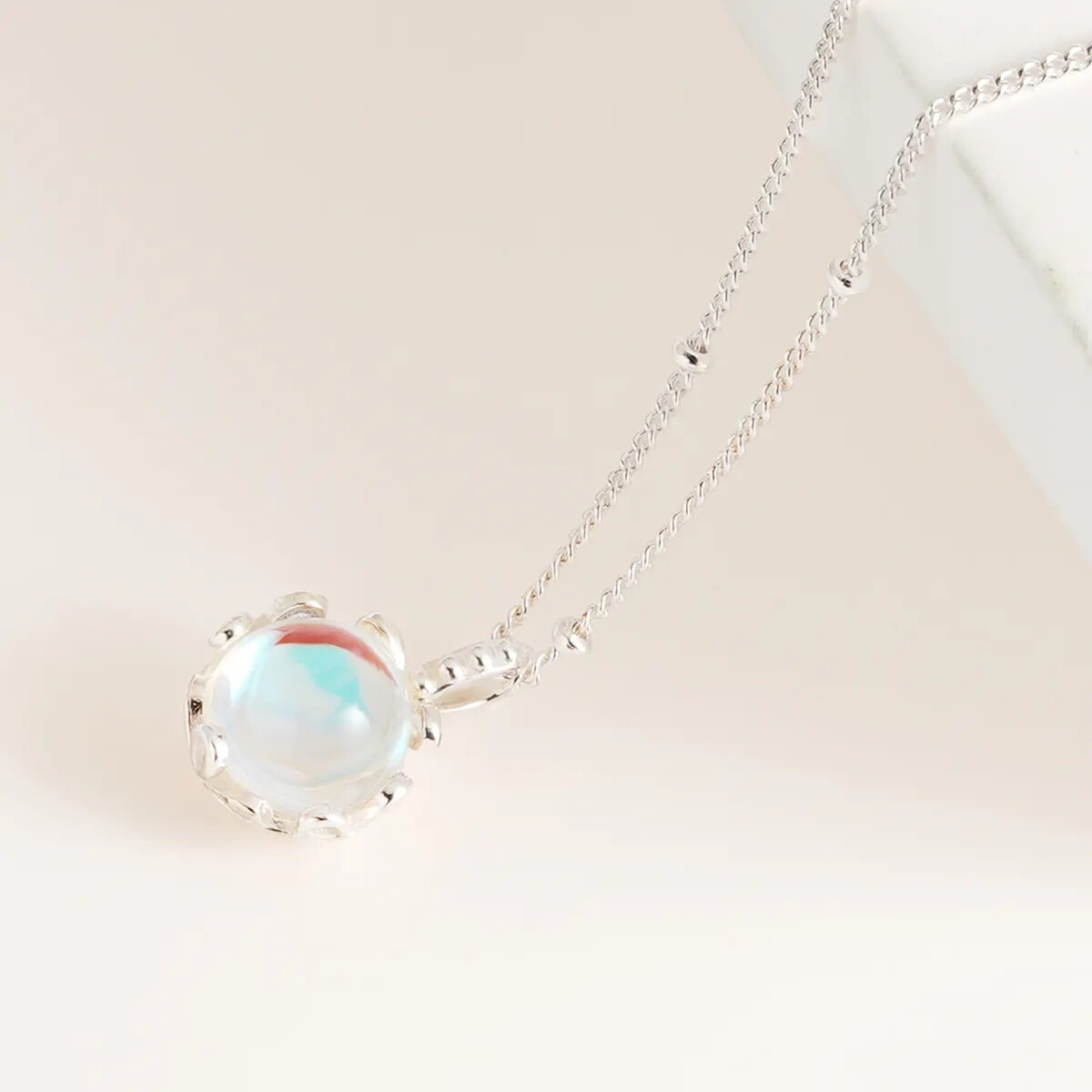 Elegant Moonstone Necklace Dainty Round Pendant Daily Life Guardian Jewelry