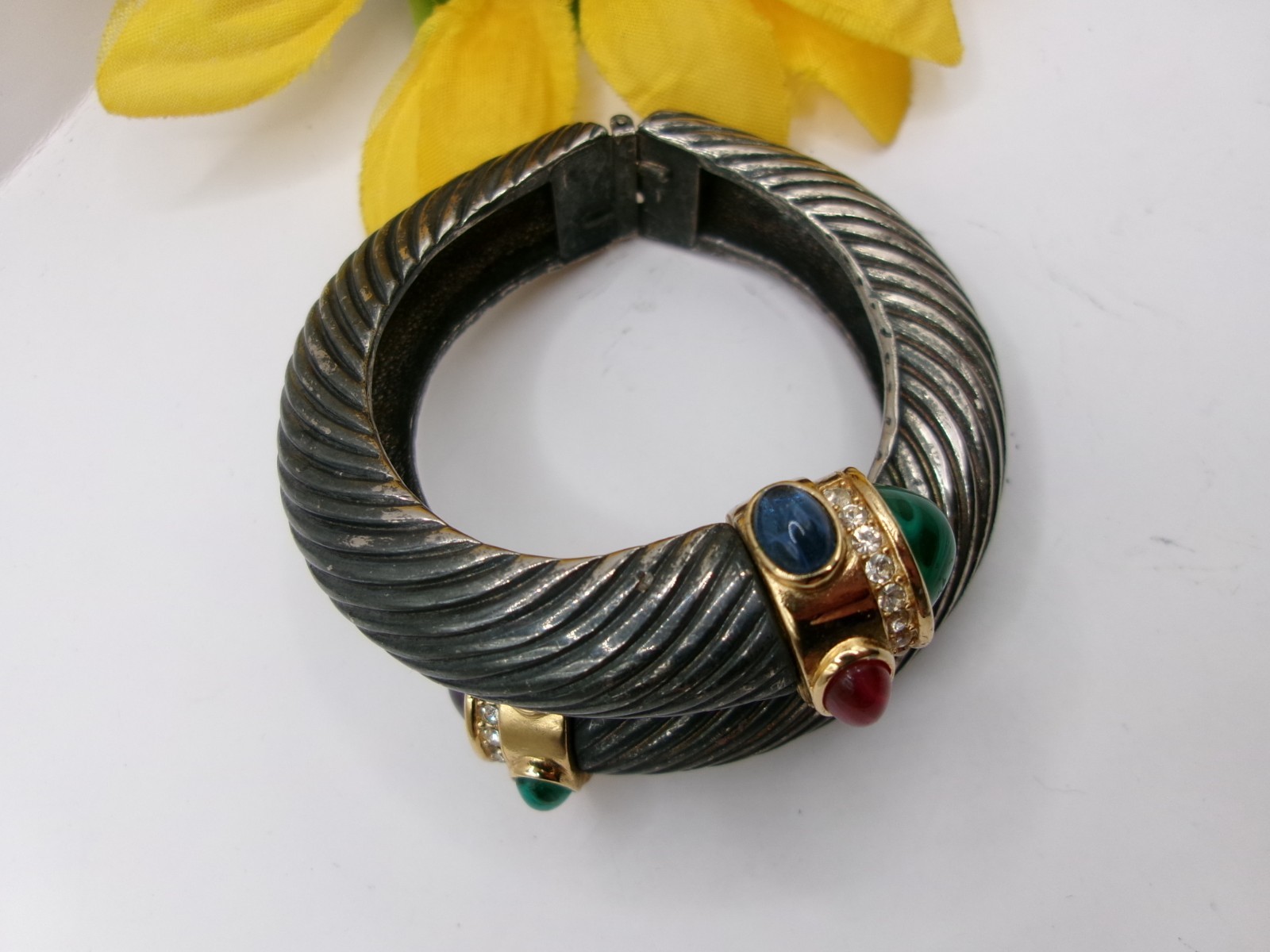 1980’s VINTAGE GIVENCHY GRIPOIX MULTI COLOR CABOCHON GUN METAL BYPASS BRACELET