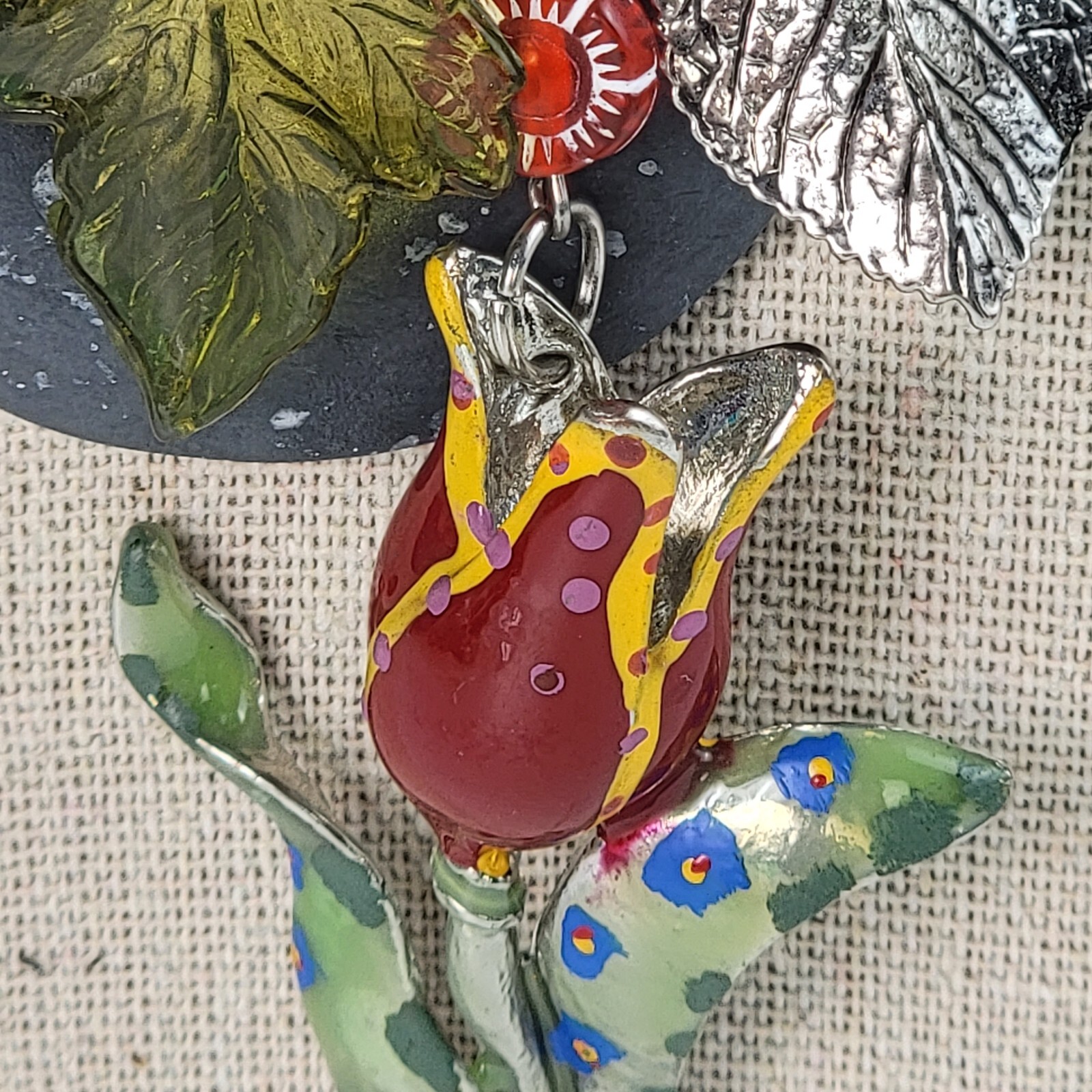 Multicolor Flowers Dangle Charm Necklace 21″ Silver-Tone Mixed-Materials Enamel