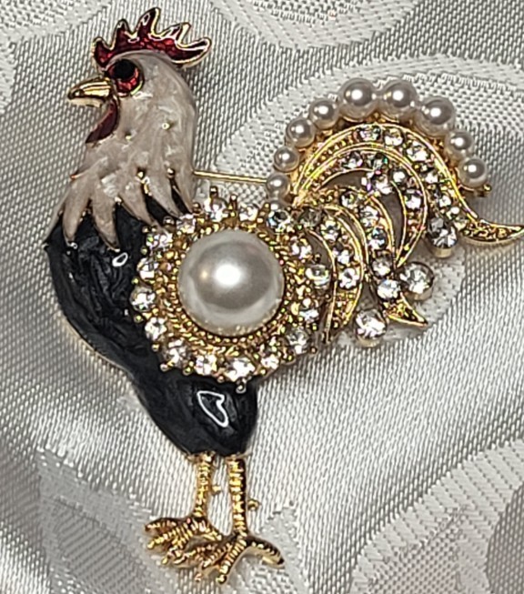 Brooch Rooster Brooch New Modern Pin Faux Pearls and rhinestone costume Jewelry