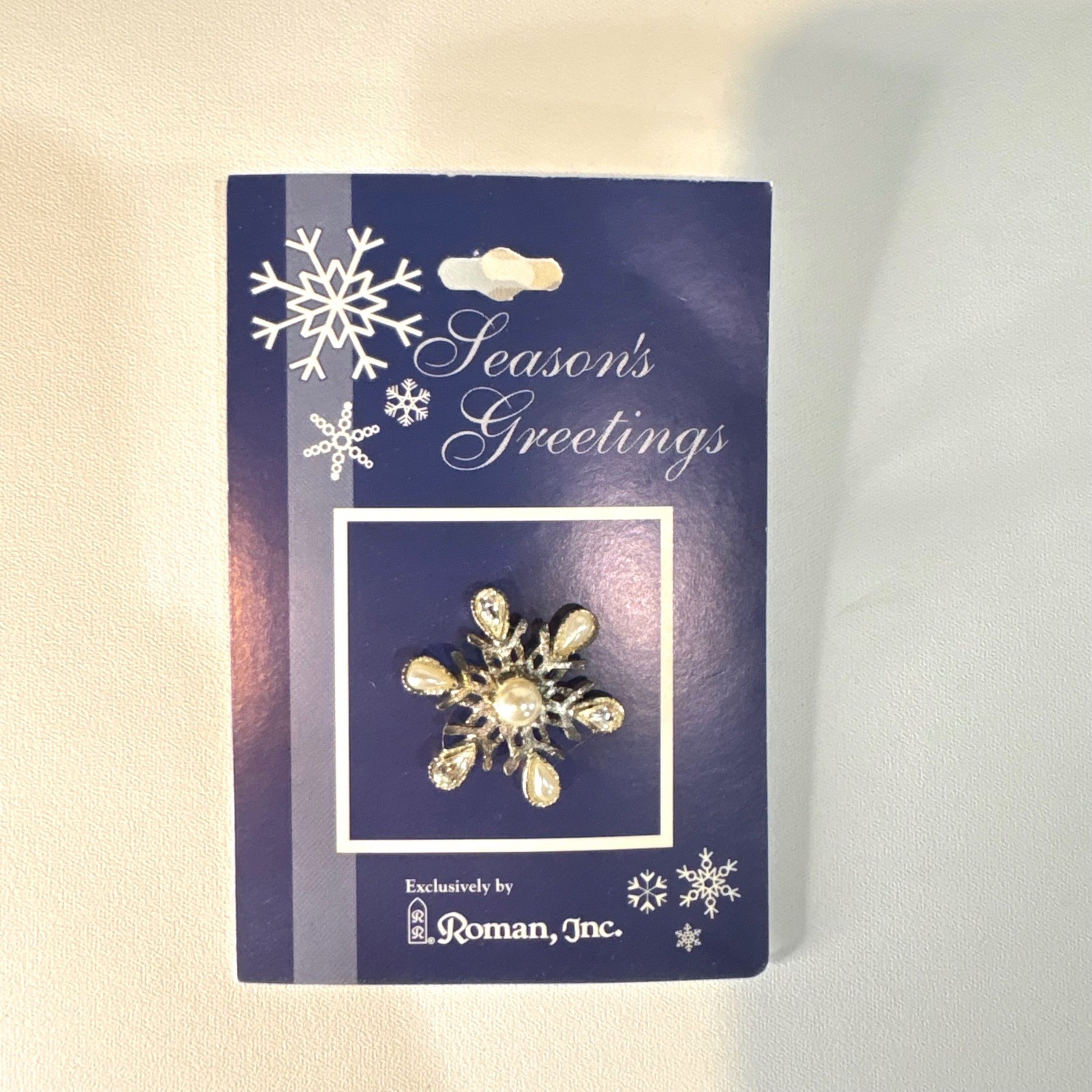 Roman Inc Snowflake Pin Silver Tone Faux Pearl Holiday Brooch Season’s Greetings