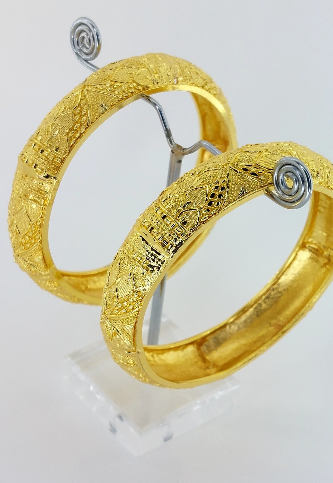 GOLD PLATED STUNNING THICK CHURRI KARRA BANGEL BRACELET SET NEW MODREN DESIGN