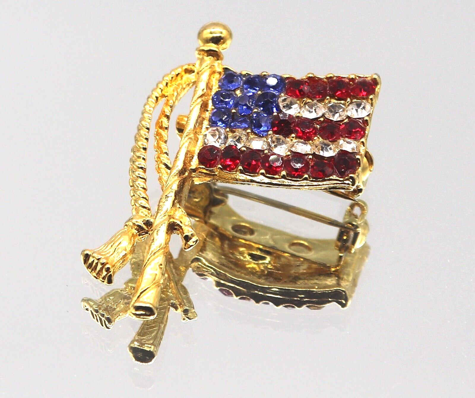 Vtg Crystal American Flag Brooch/Pin Approx. 1.5″ & Two Bonus Enamel Lapel Pins