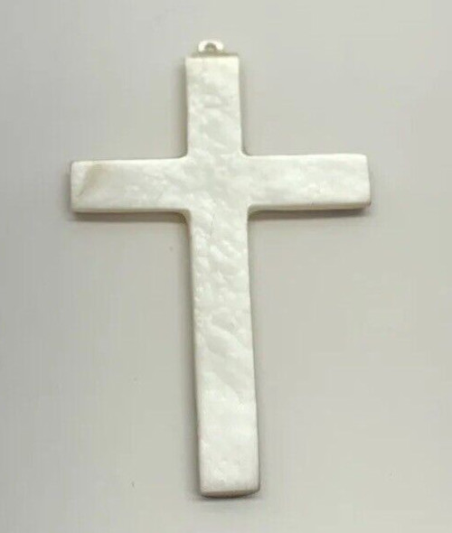 Vintage Mother of Pearl Seashell Cross Pendant 2.9G 1 7/8″ X 1 3/8″