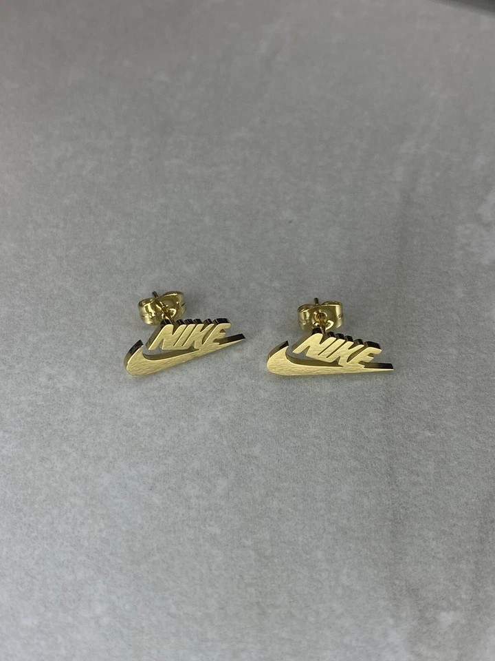 Nike Swoosh Pendant Earrings (Gold/Silver Plated) – Water proof – Unisex – Y2K