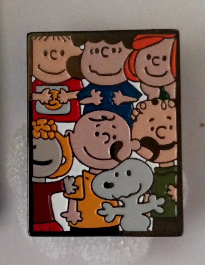 SNOOPY-PEANUTS-PIN-2 OR MORE PINS $5.49 SHIPPING-SPEND $20 SHIPPING IS FREE