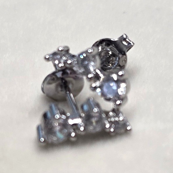 New AAAAA 5A Cubic Zirconia CZ Graduated Climber 925 Posts PLated Stud Earrings