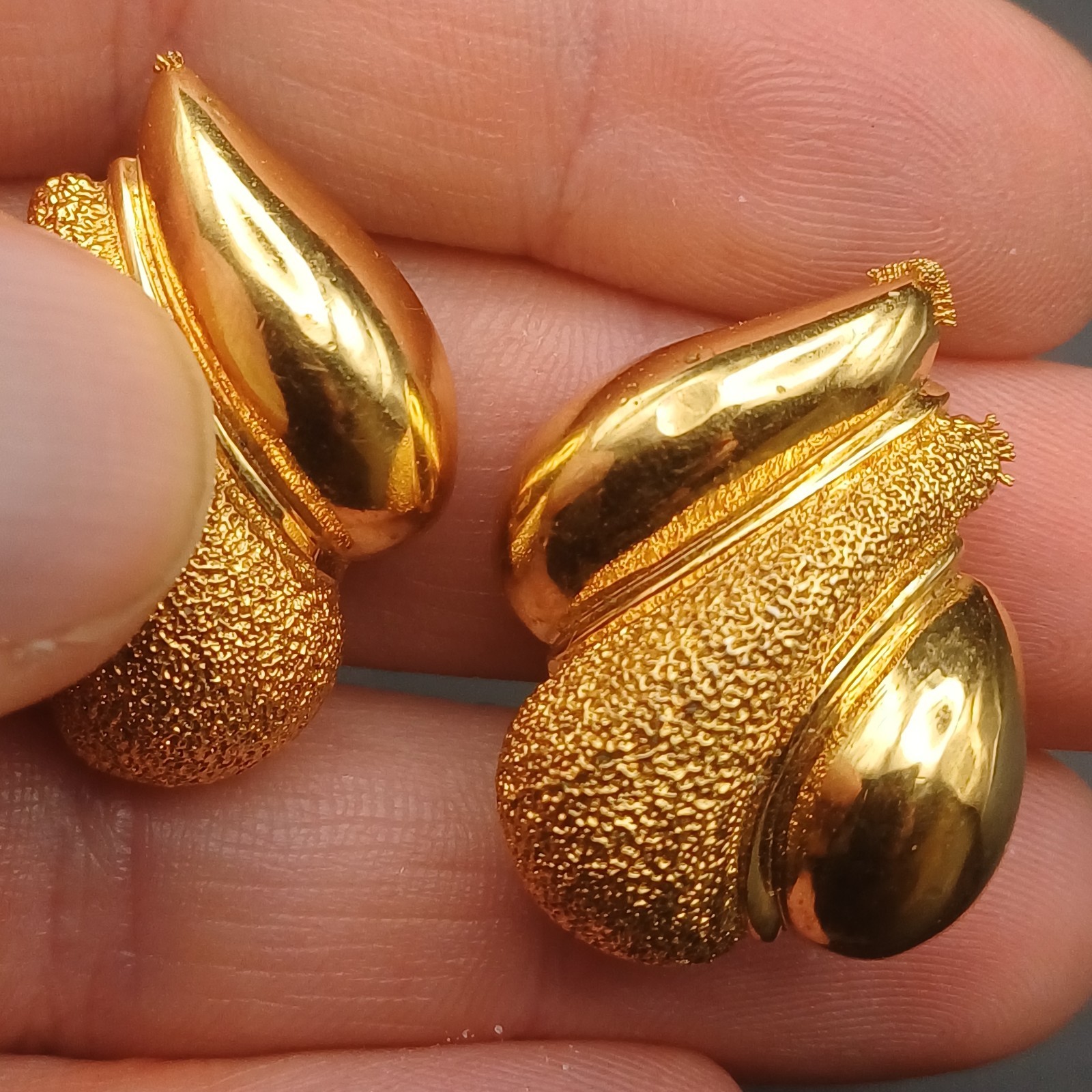 St John Gold Plate Clip On Earrings 1980s 1990s style