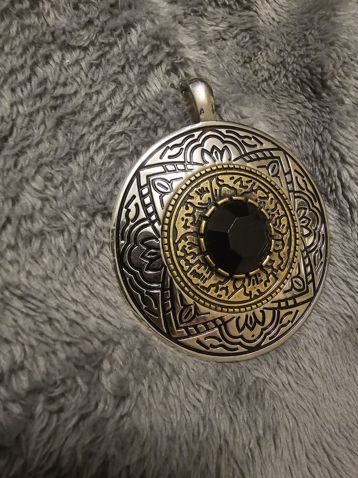 Premier Designs Mesa Enhancer/Pendant Medallion Silver Brass Black Center Stone