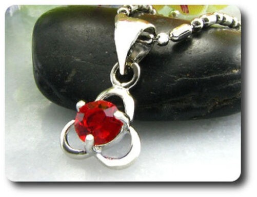 Pendant Ruby 0 5/32in Gold Plated White 18 K