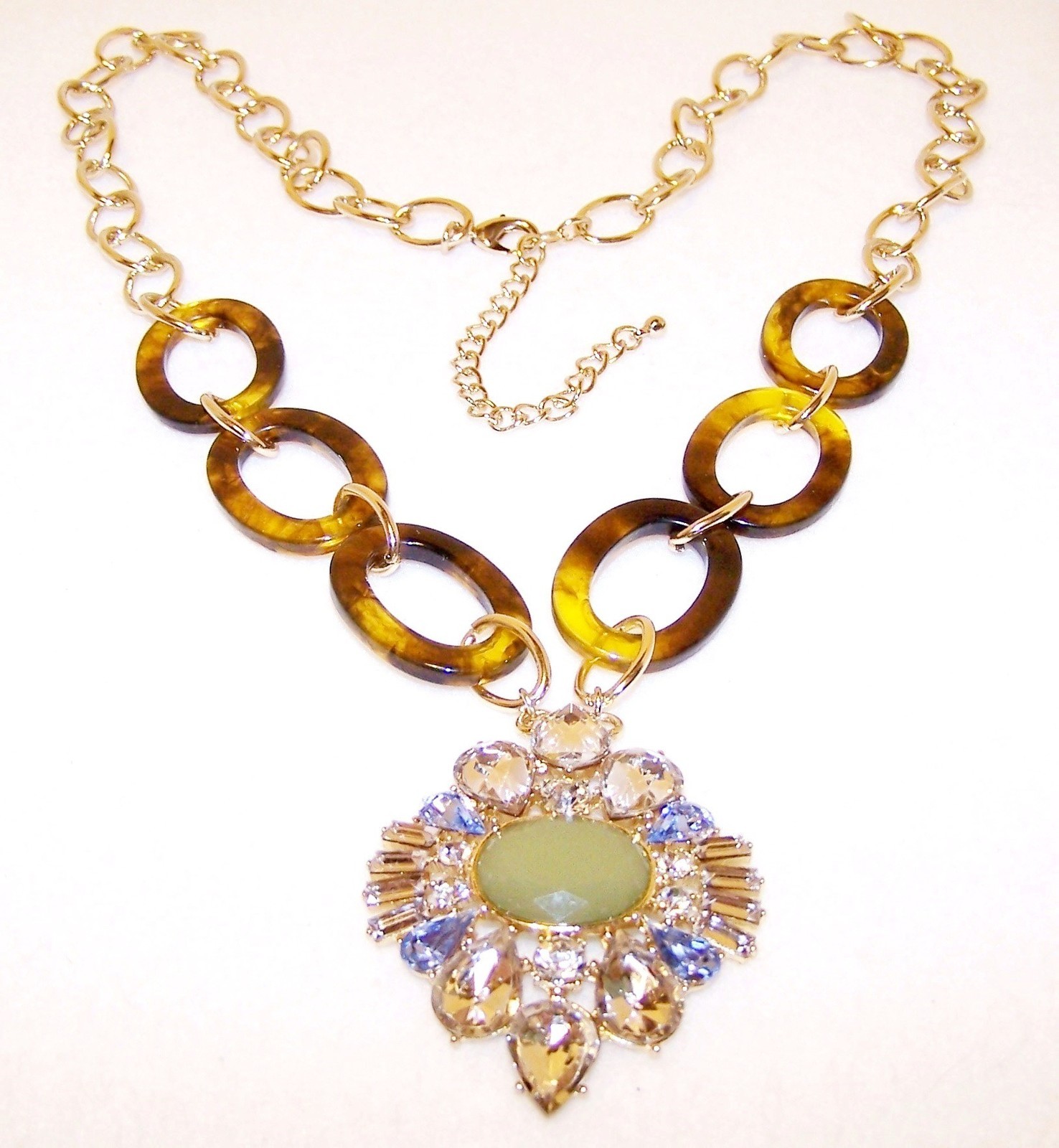 APT. 9 Necklace NEW on Card ● Clear Blue Green Rhinestones Gold& Tortoise Links