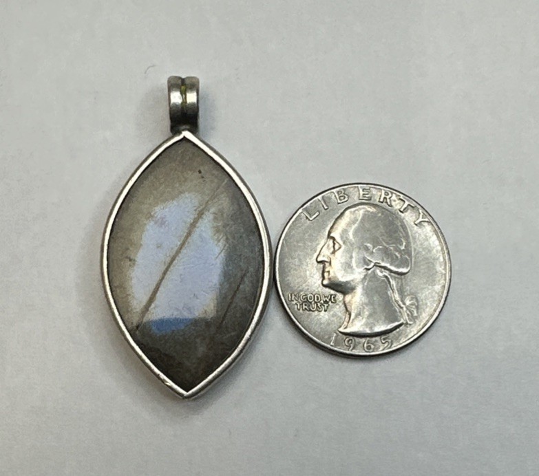 925 Sterling Silver Iridescent Stone Pendant