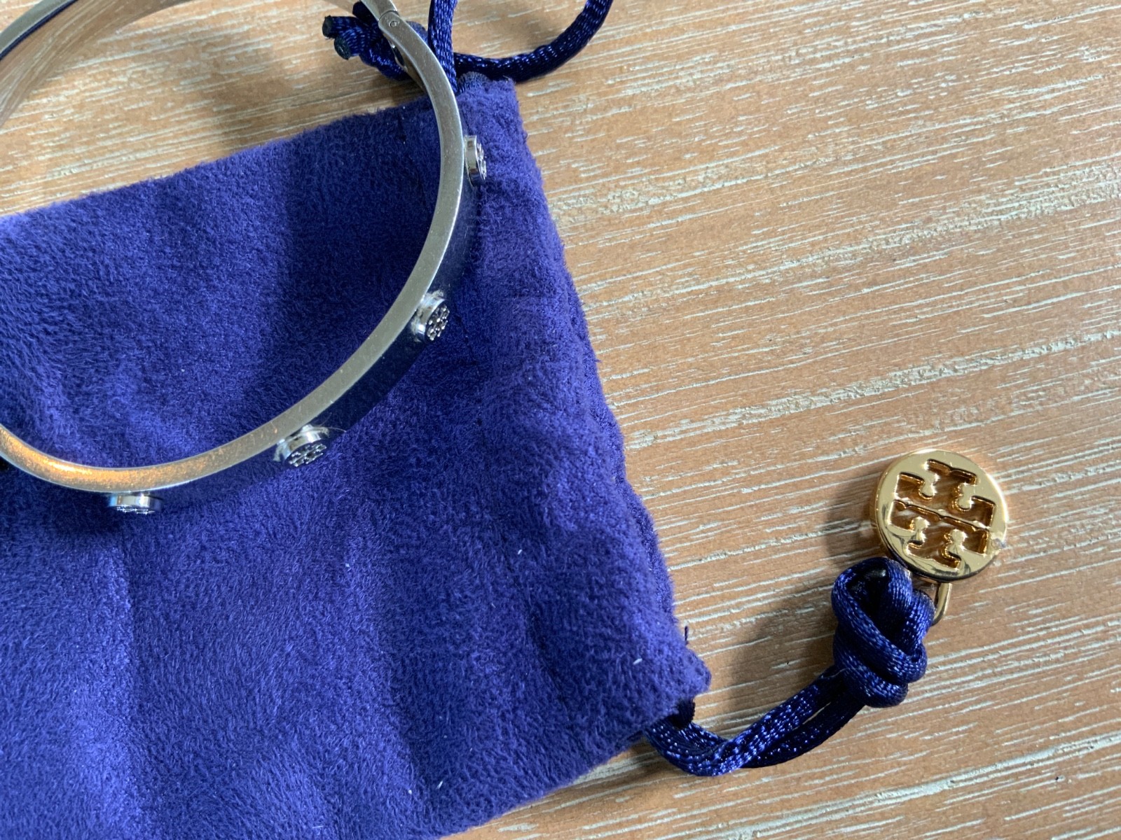 Tory Burch Logo Bangle Bracelet dust bag gold charm Small size hinged open new