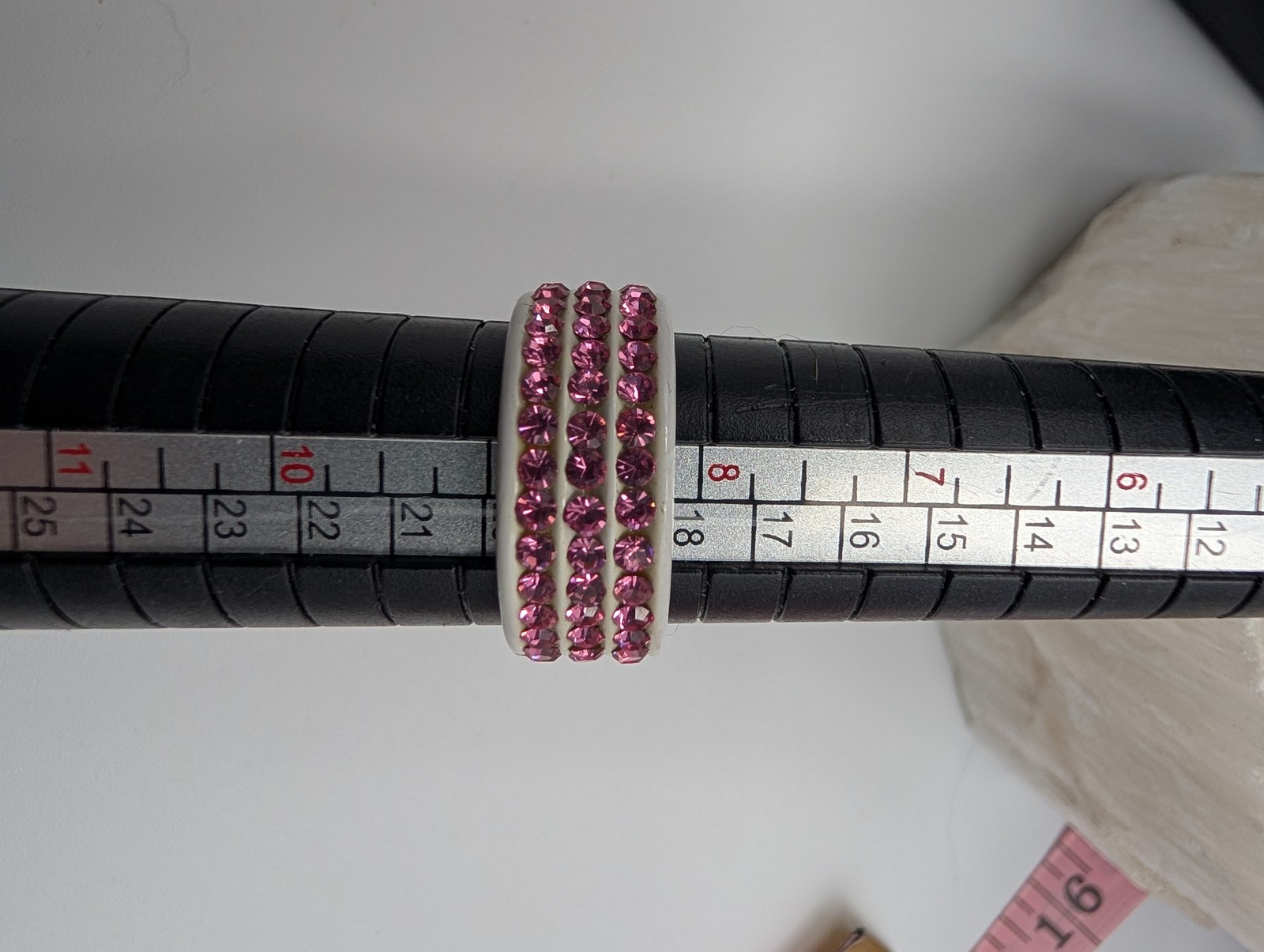 Chunky White Enamel Band Ring with Three Rows of Pink Rhinestones Size 8