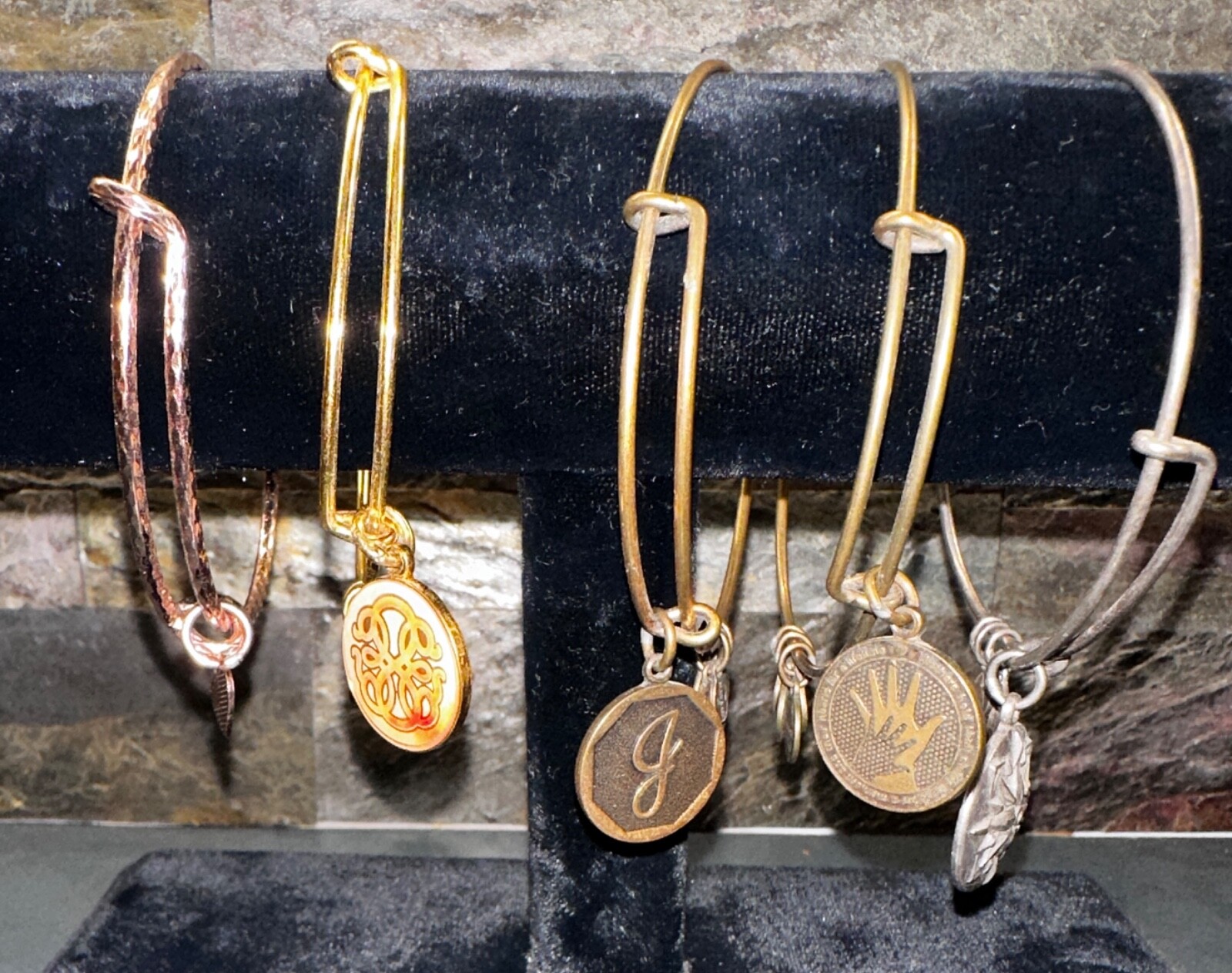 ALEX AND ANI LOT OF 5 BRACELETS J, Healing Love, Path of Life, Moms Love, USA