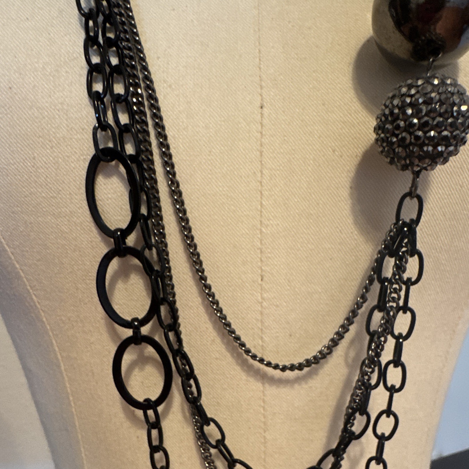 Layered Multi-Strand Cable Chain Necklace Black Beads Gunmetal Lobster Adj 36″
