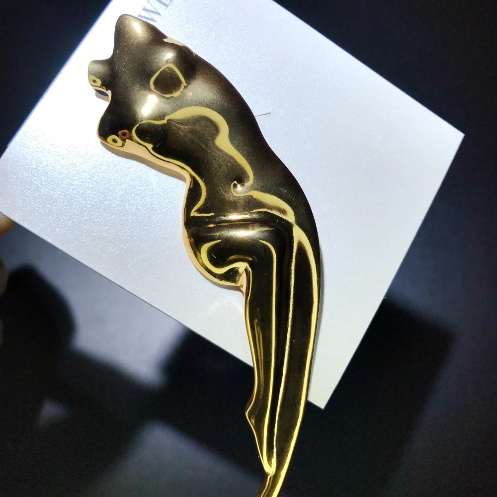 Wuli&baby Stainless Steel Lady Body Brooches For Women Unisex 2-color Sexy-girl