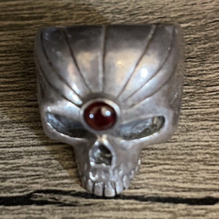 Silver Tone Skull Face Biker Band Ring Red Cabochon Eye Stone Size 8