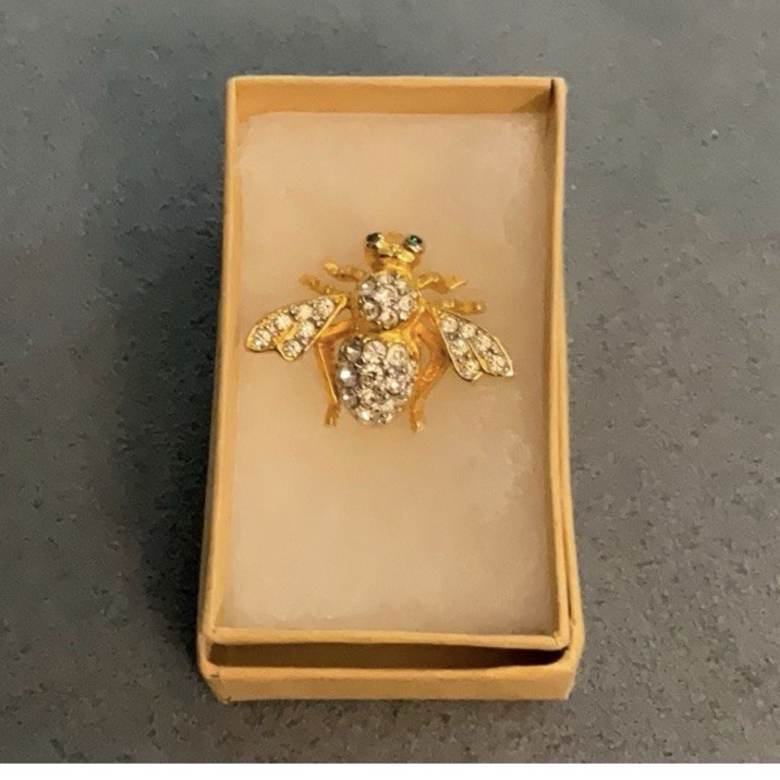 Joan Rivers Bee Pin Brooch, Gold Tone Metal, Clear White Rhinestones Vintage