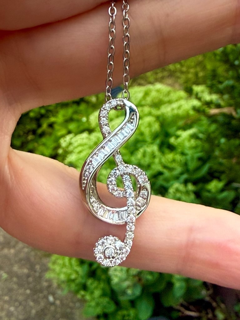 Silver Music Note Shape lab Diamond Zircon Necklace