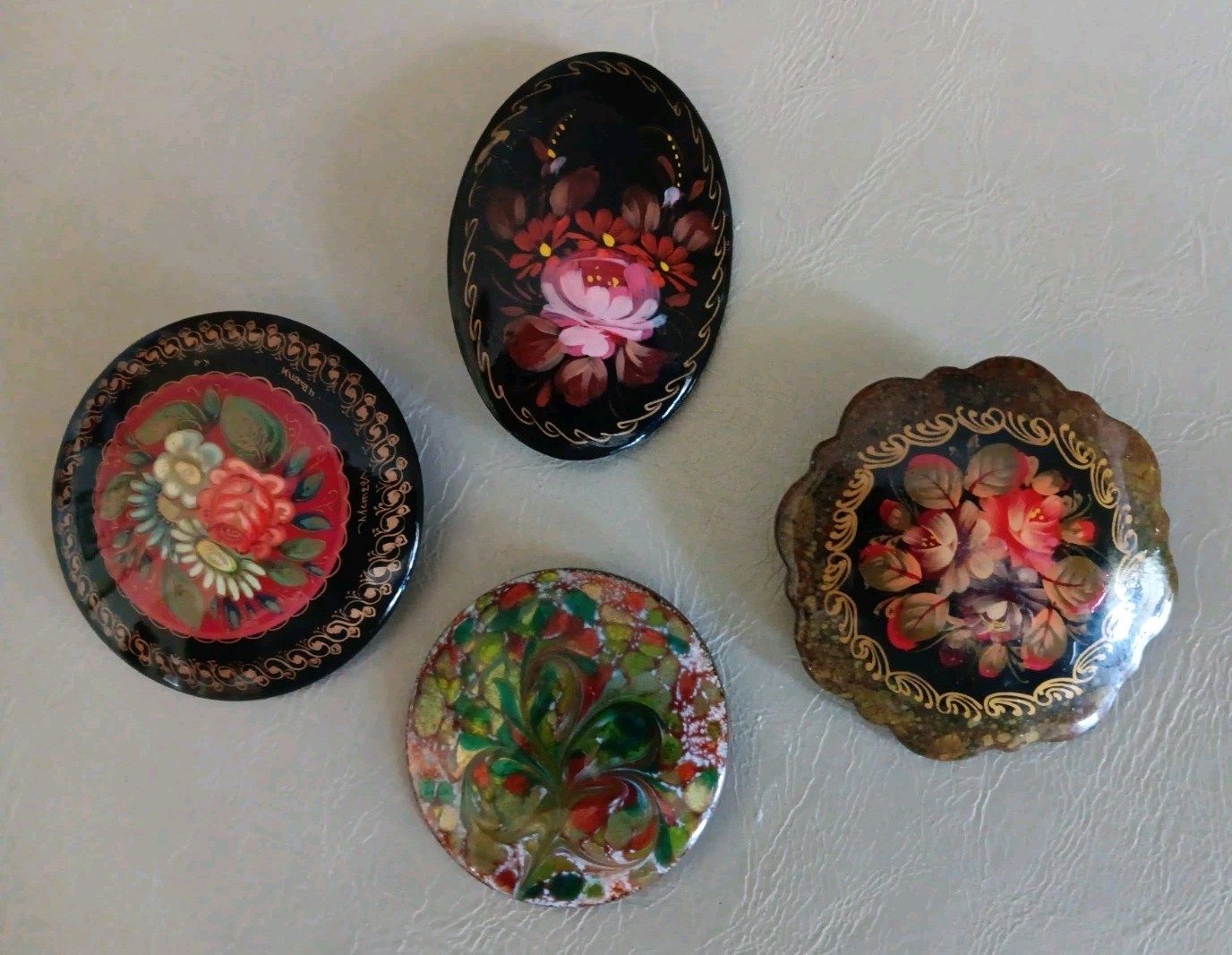 Vintage Mixed Lot of 3 Black Lacquer Russian Floral Brooches & 1-Enamel Inga