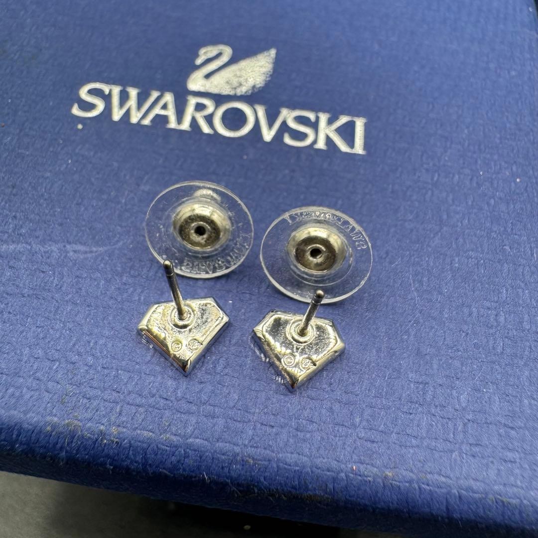 Swarovski Earrings Diamond Shape Unused or Unknown Condition Not specified