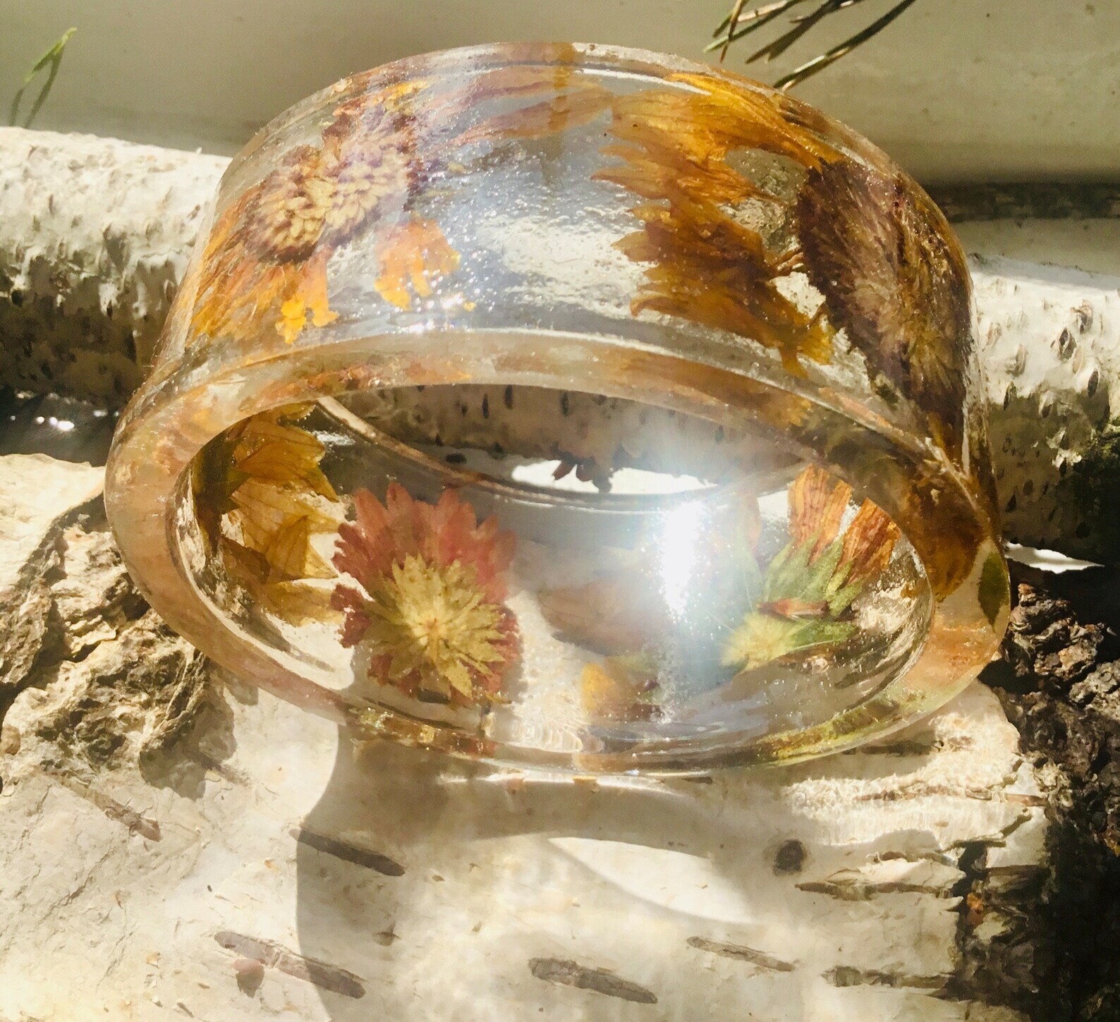 Sunflowers bracelet, real dry pressed flowers bangle bracelet, resin bangles