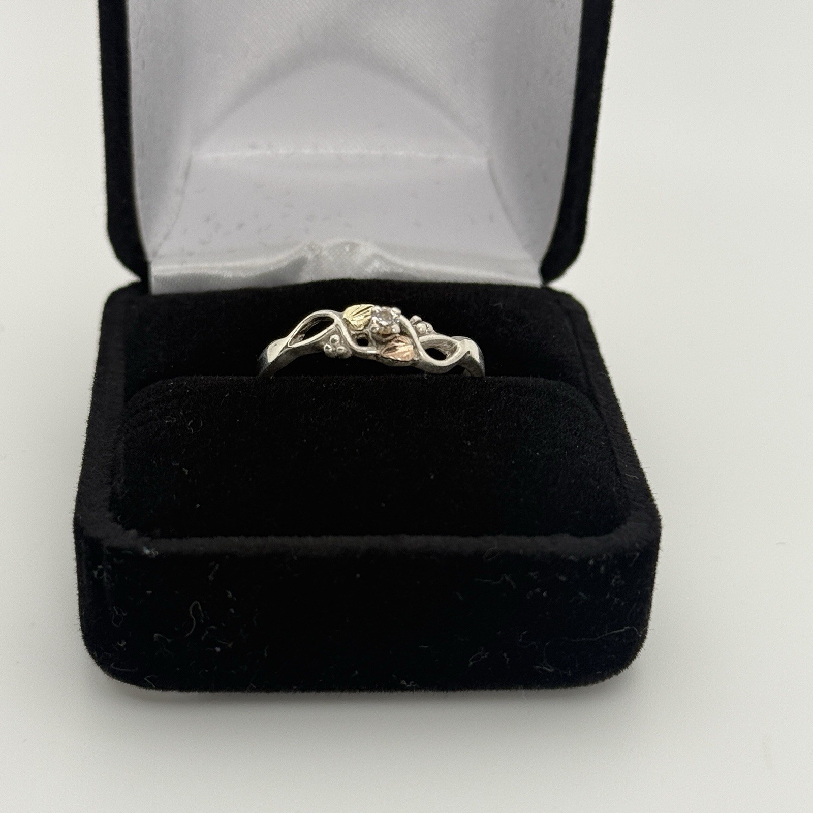 Black Hills Gold Sterling Silver 12K Tri-Color Cubic Zirconia Leaf Ring 7.75