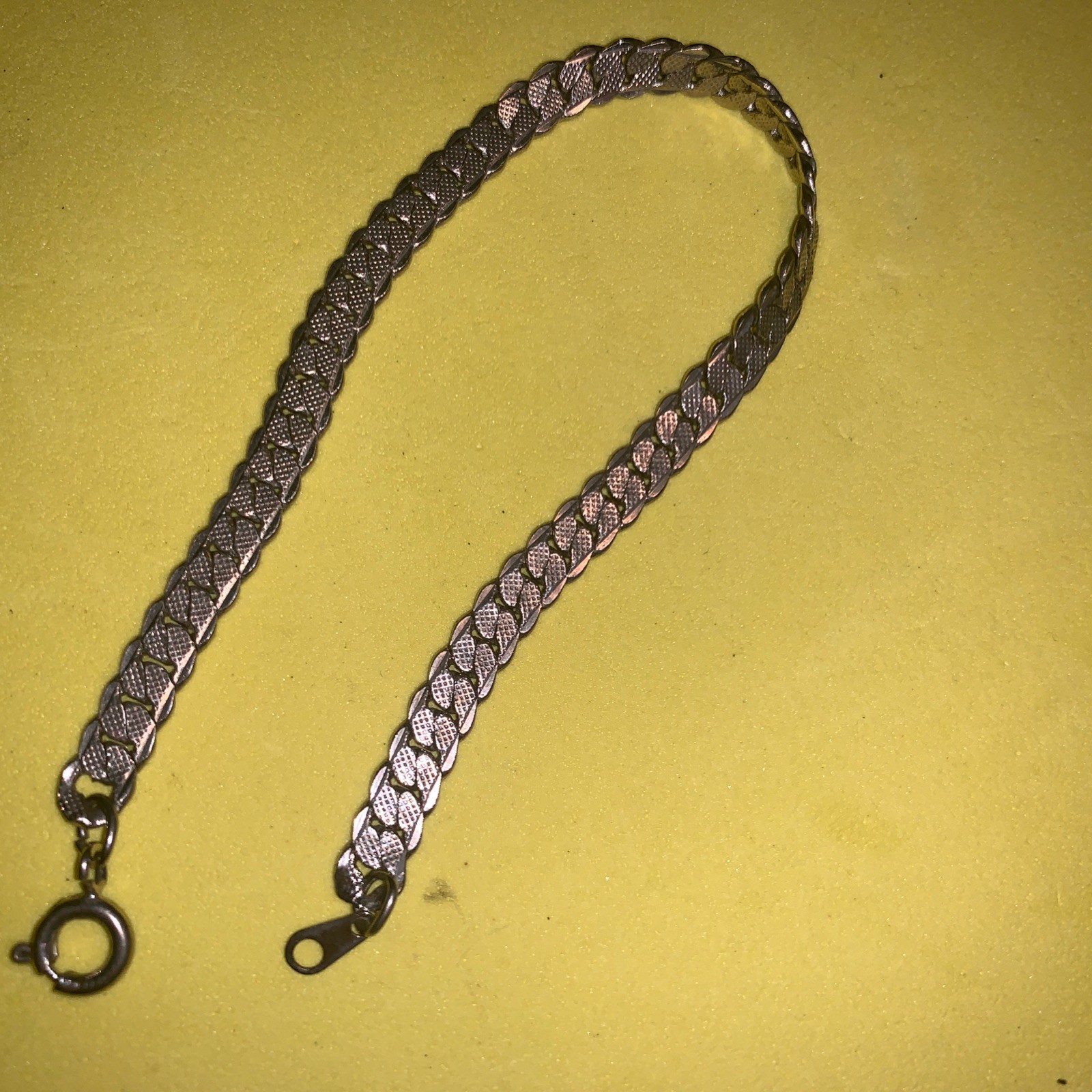 8 inch quality Silvertone link bracelet