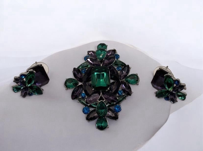 Pretty Emerald Green Blue & Purple Rhinestone Statement Brooch & Earrings Set