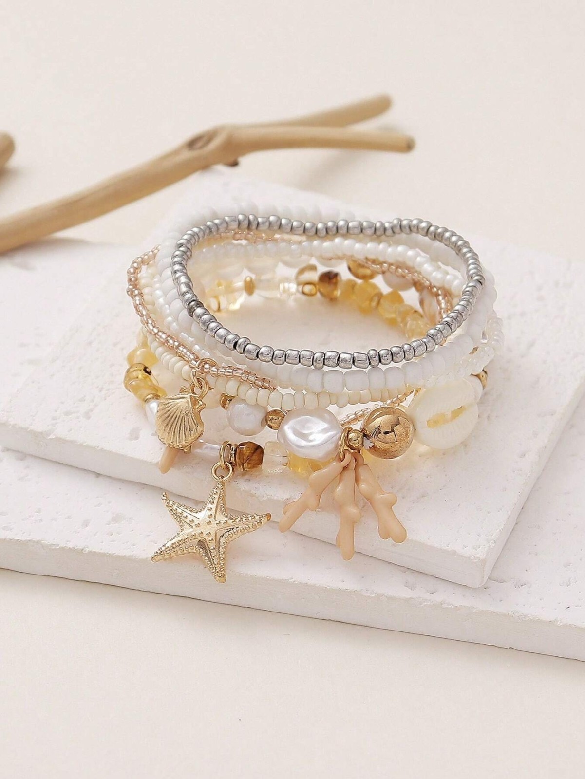 7Pcs Boho Beaded Bracelet Set Beach Shell Starfish Stretch Jewelry for Women
