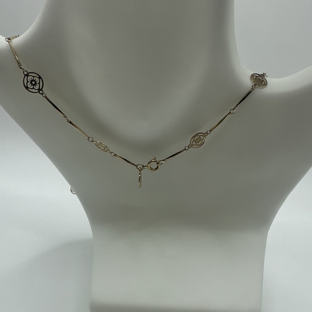 Avon Signed Gold Tone Station Bar Link Chain Necklace, Spring Ring, 19-24 in
