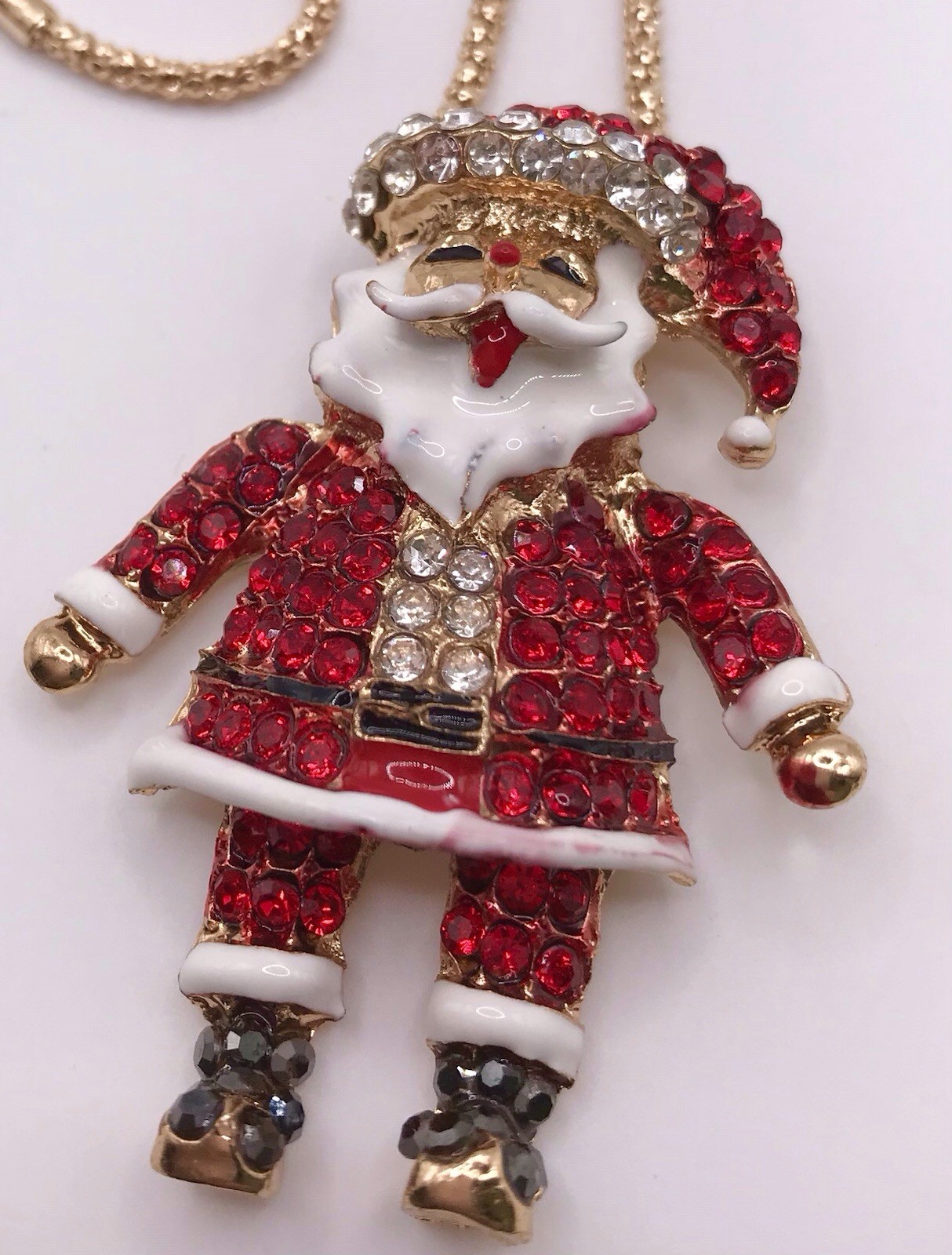 Red Black Clear Rhinestone Santa Claus Pendant Gold Tone Chain Lobster Clasp
