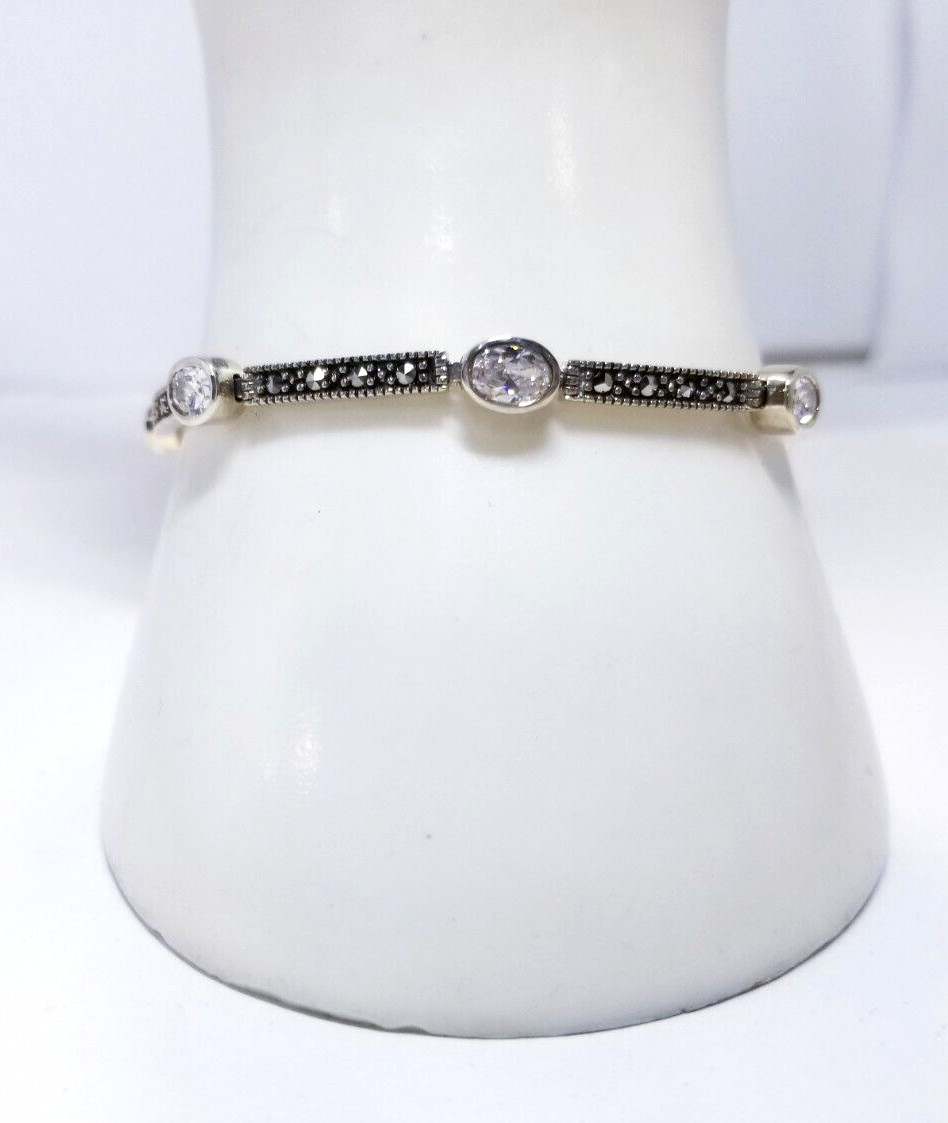 Thailand Sterling Silver White & Black Stones 7″ Bracelet – 11.3 Grams TW